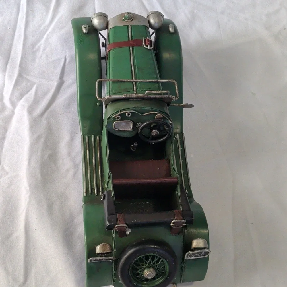 Green Vintage-Style Open Top Model Car Display Vehicle w/ Spare Wheel